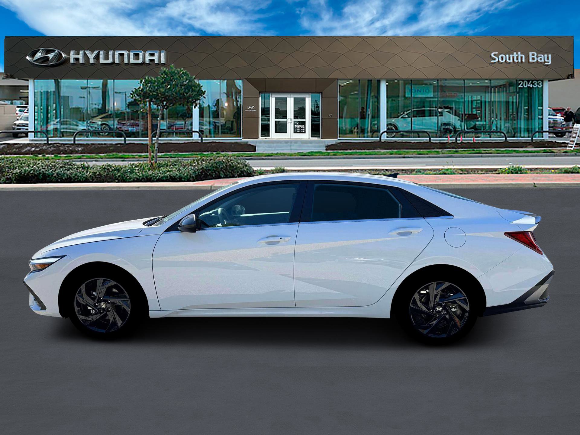 New 2026 Hyundai Elantra SEL Sport image 3