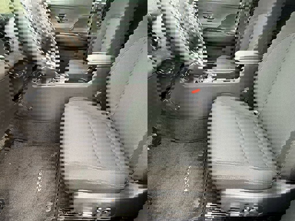 Used 2025 Hyundai Kona SEL image 12