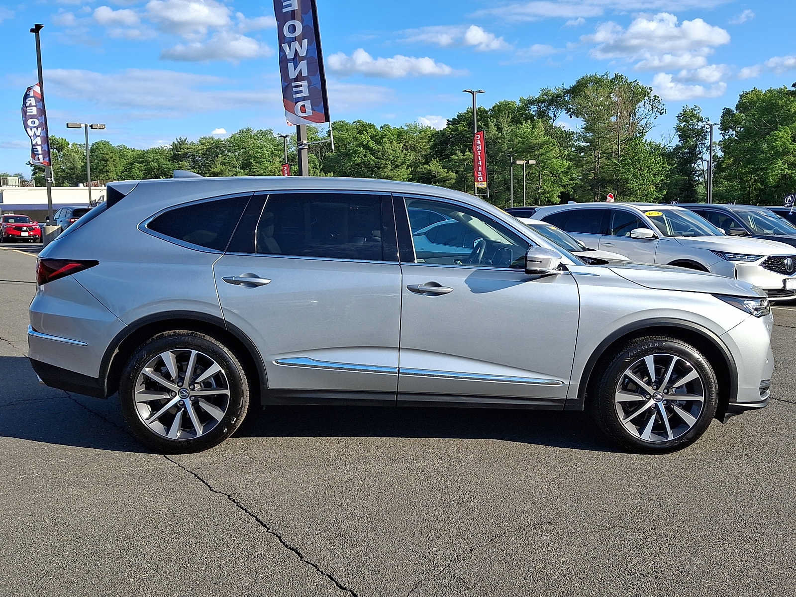 Certified 2026 Acura MDX w/ Technology Package AWD/4WD image 7