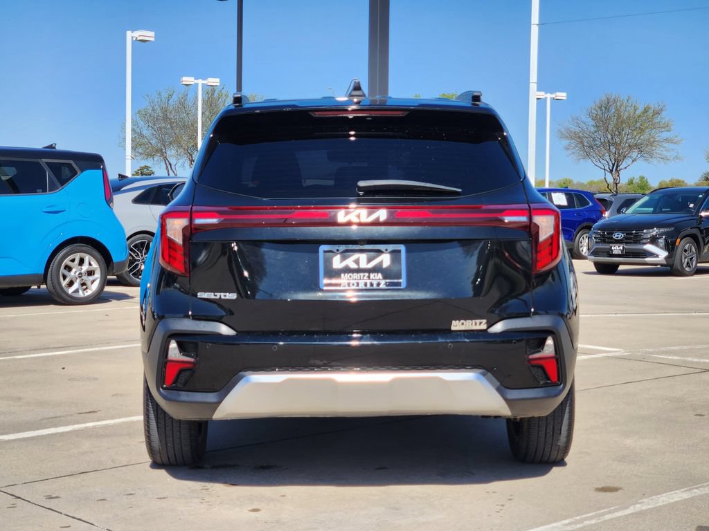 Certified 2025 Kia Seltos EX w/ EX Sunroof Package FWD image 13