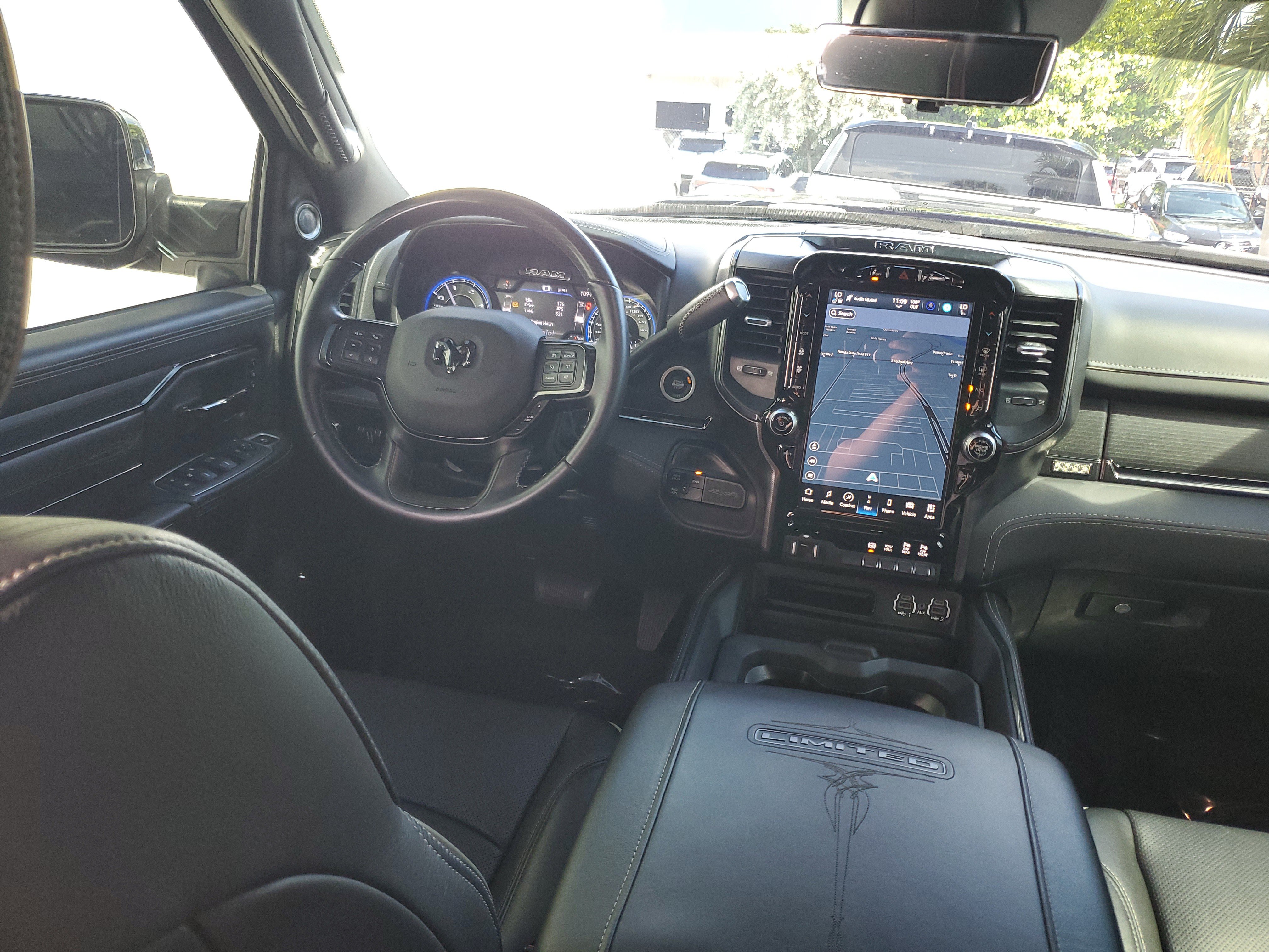 Used 2022 RAM 2500 Limited AWD/4WD image 12