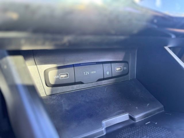 Used 2022 Hyundai Tucson Limited image 35