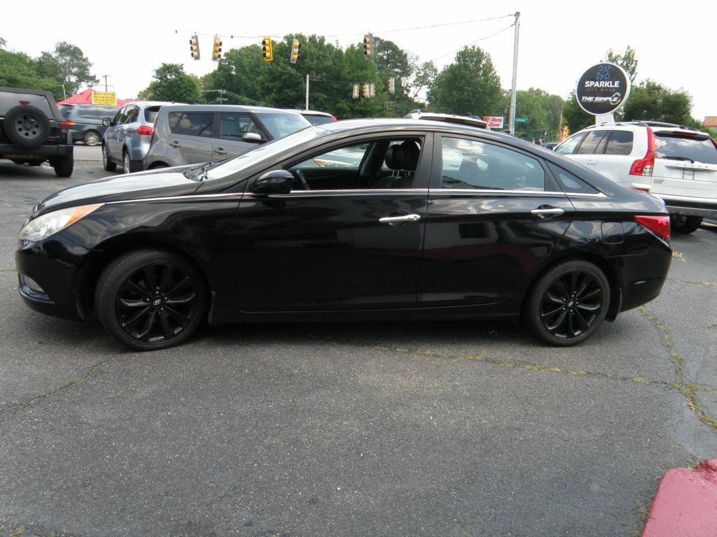 Used 2012 Hyundai Sonata SE image 5