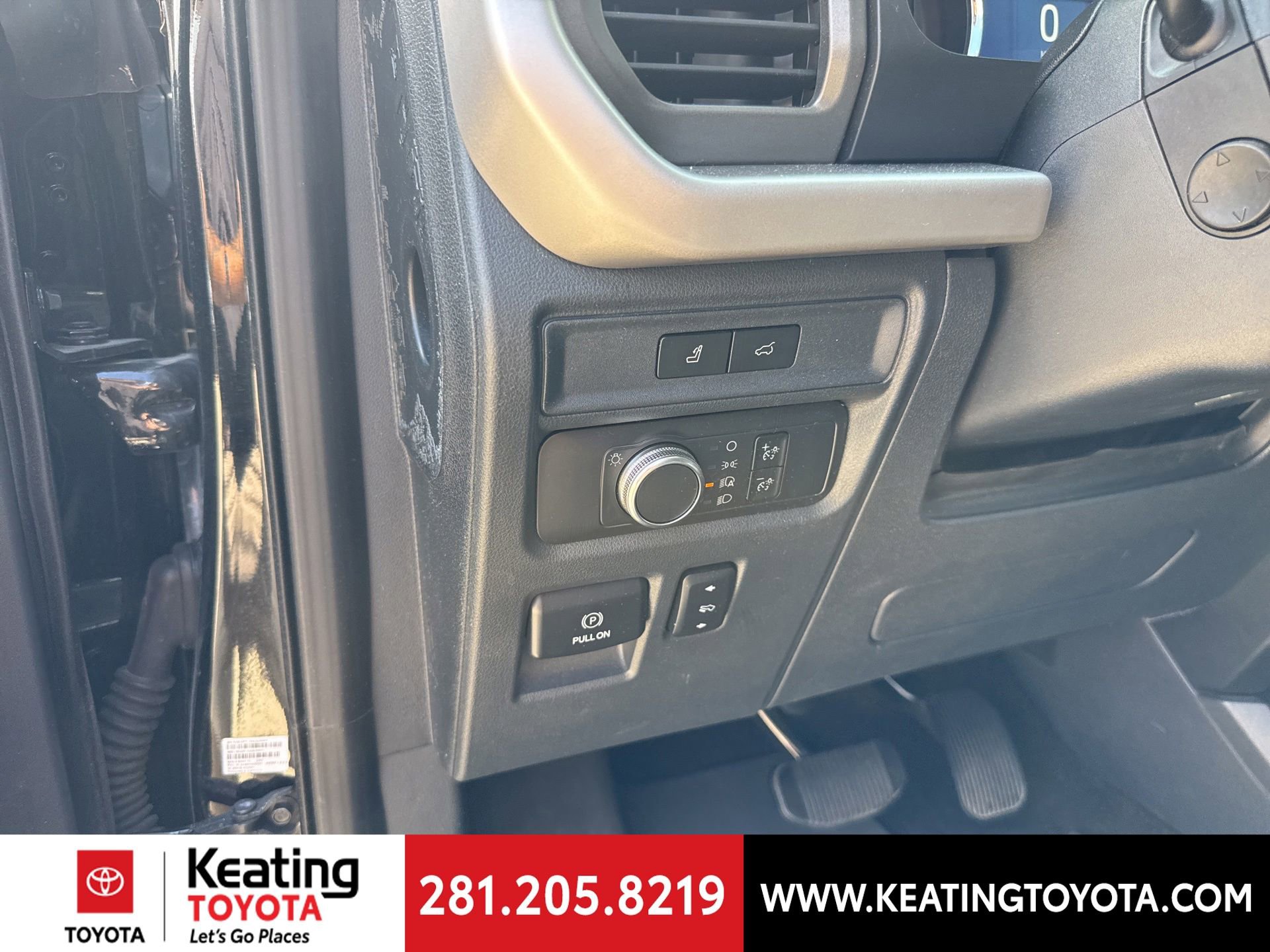 Used 2022 Ford Expedition XLT RWD image 12