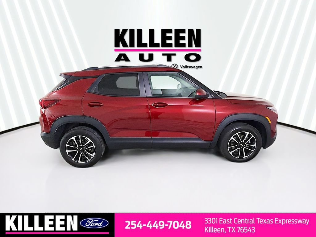Used 2025 Chevrolet TrailBlazer LT AWD/4WD image 10