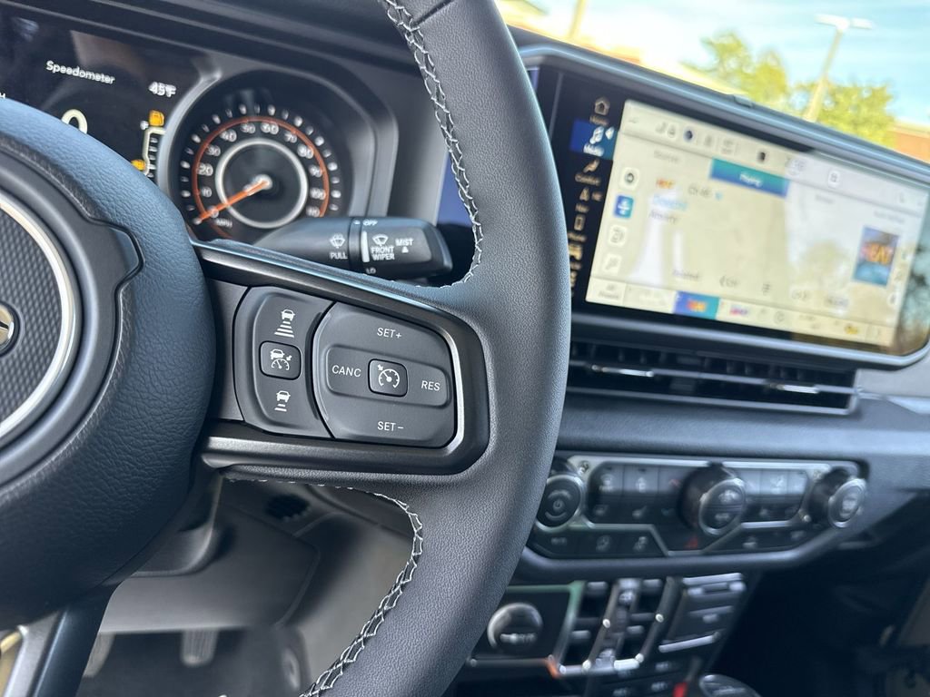 New 2025 Jeep Gladiator Sport image 16