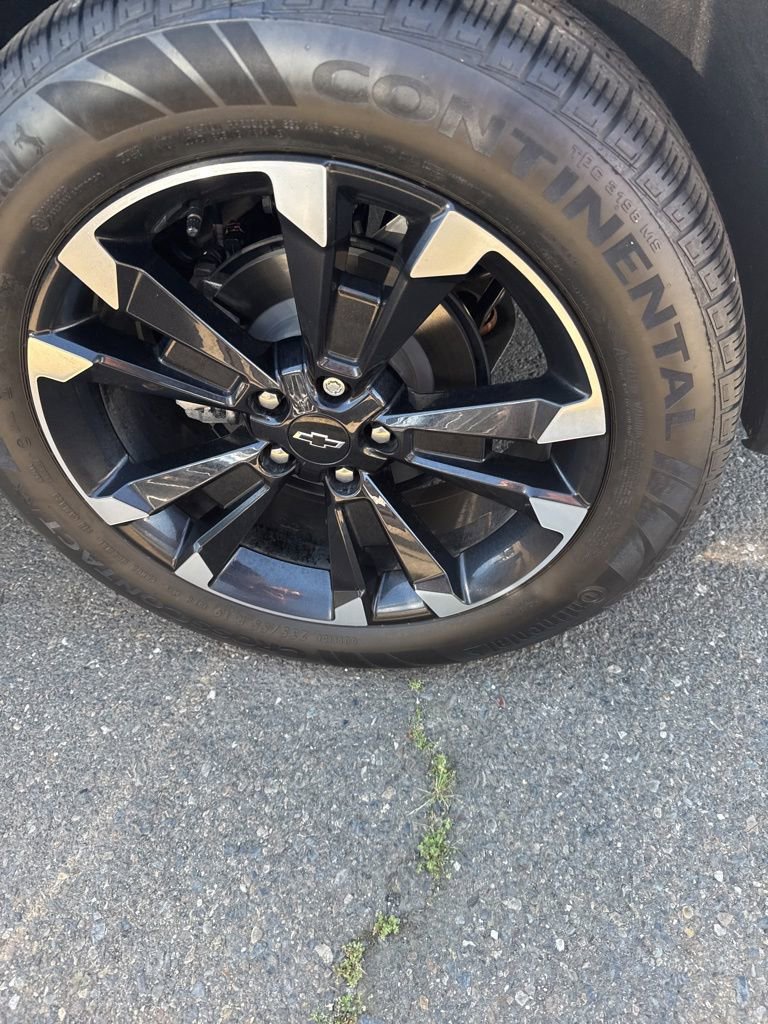 Used 2025 Chevrolet Equinox RS w/ Safety and Technology Package image 10