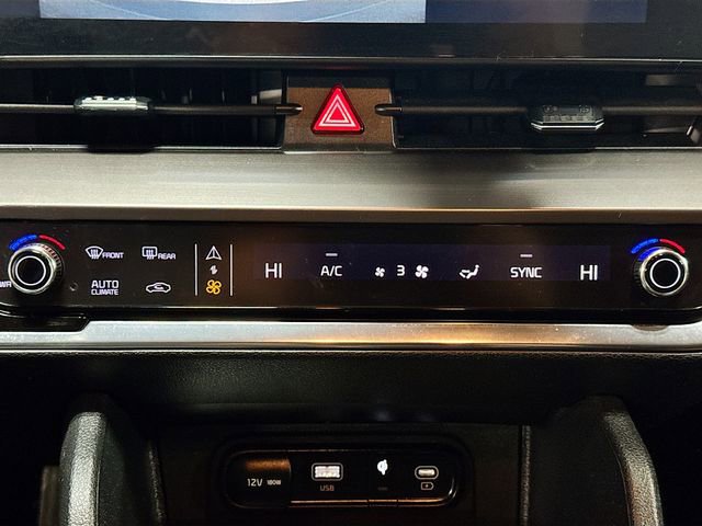 Used 2023 Kia Sportage EX image 16