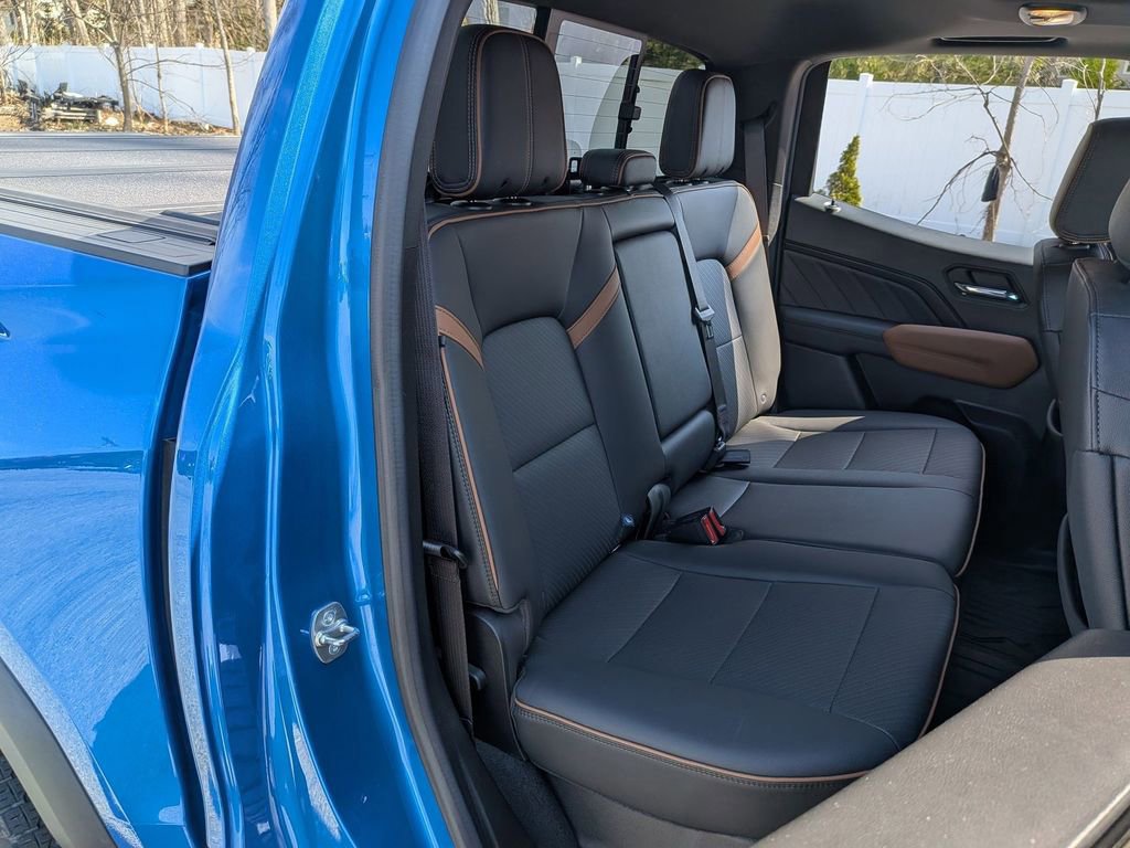 Used 2024 GMC Canyon AT4 w/ AT4 Premium Package image 21