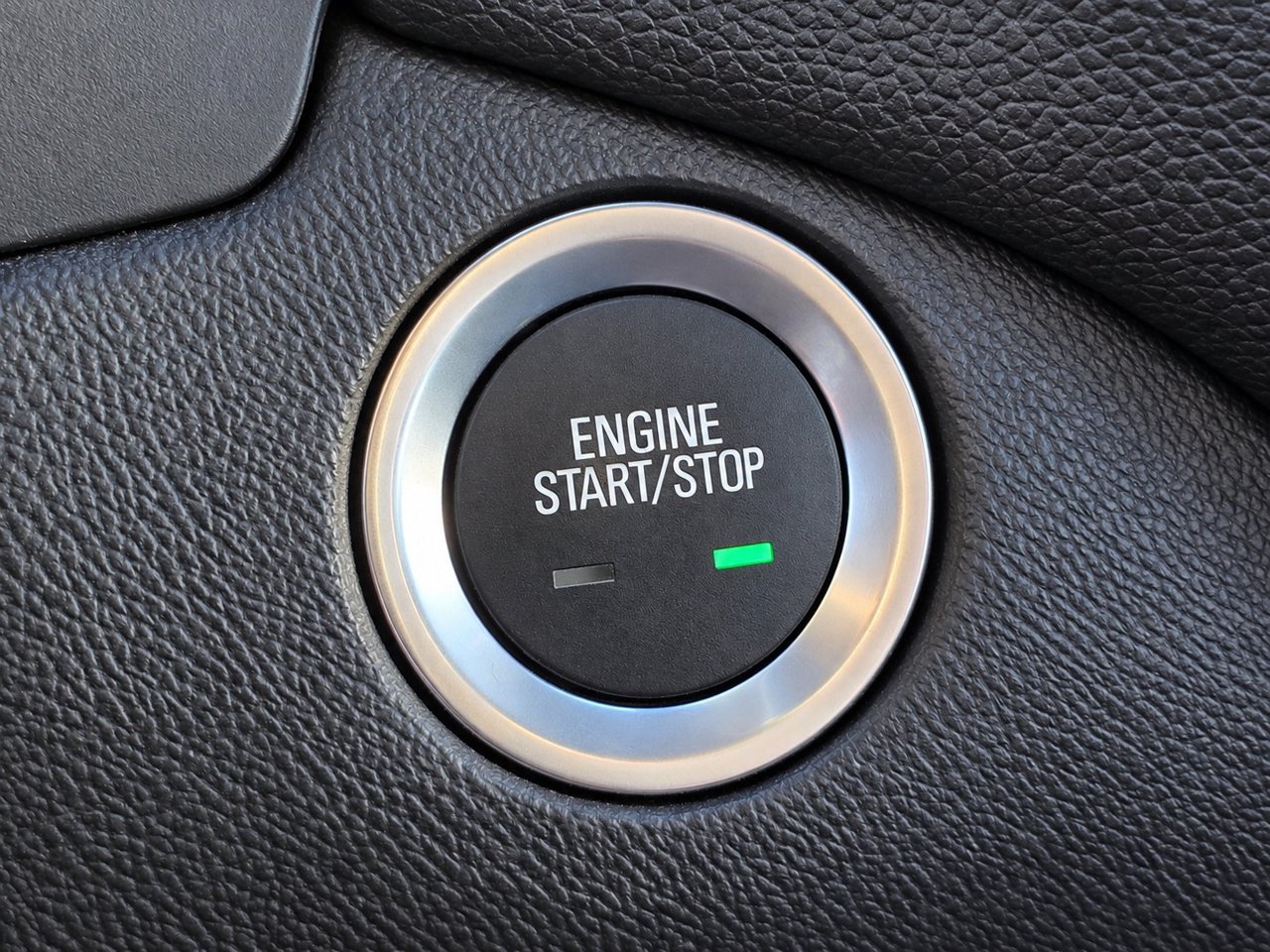 Certified 2020 Chevrolet Equinox LT FWD image 21