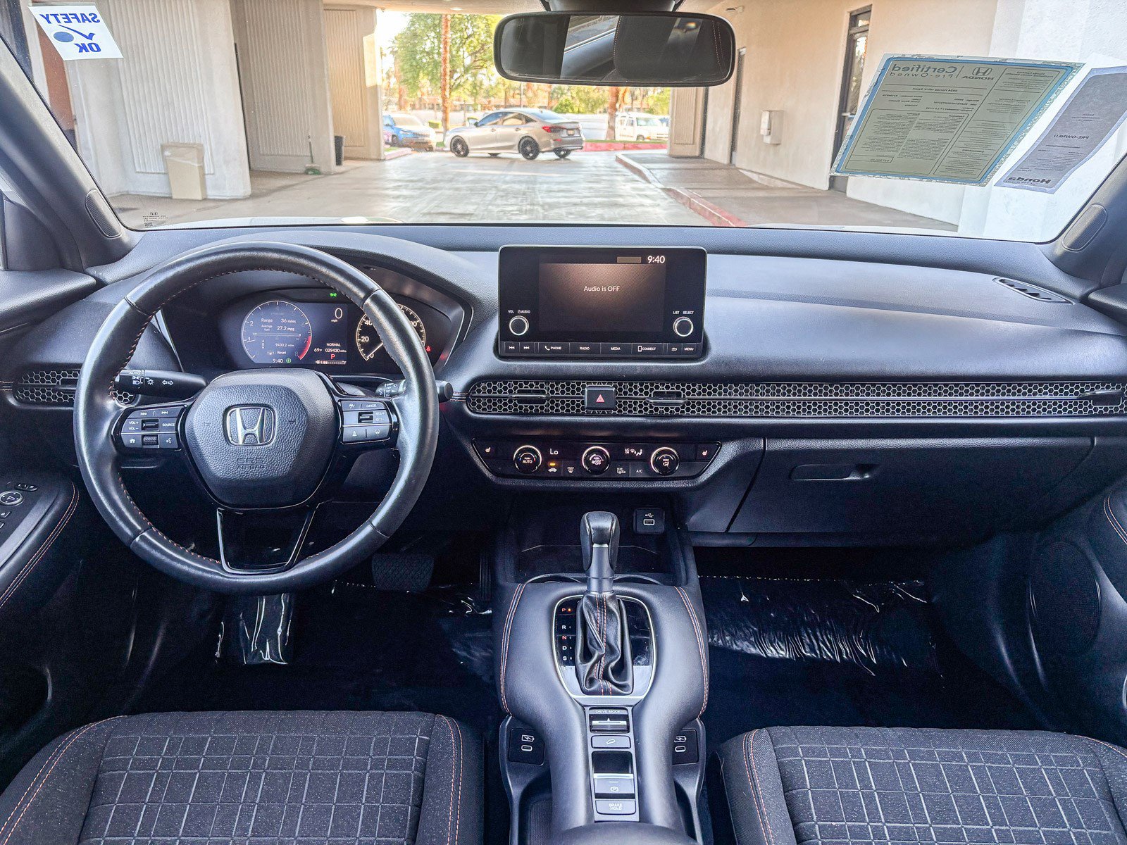 Certified 2025 Honda HR-V LX image 15