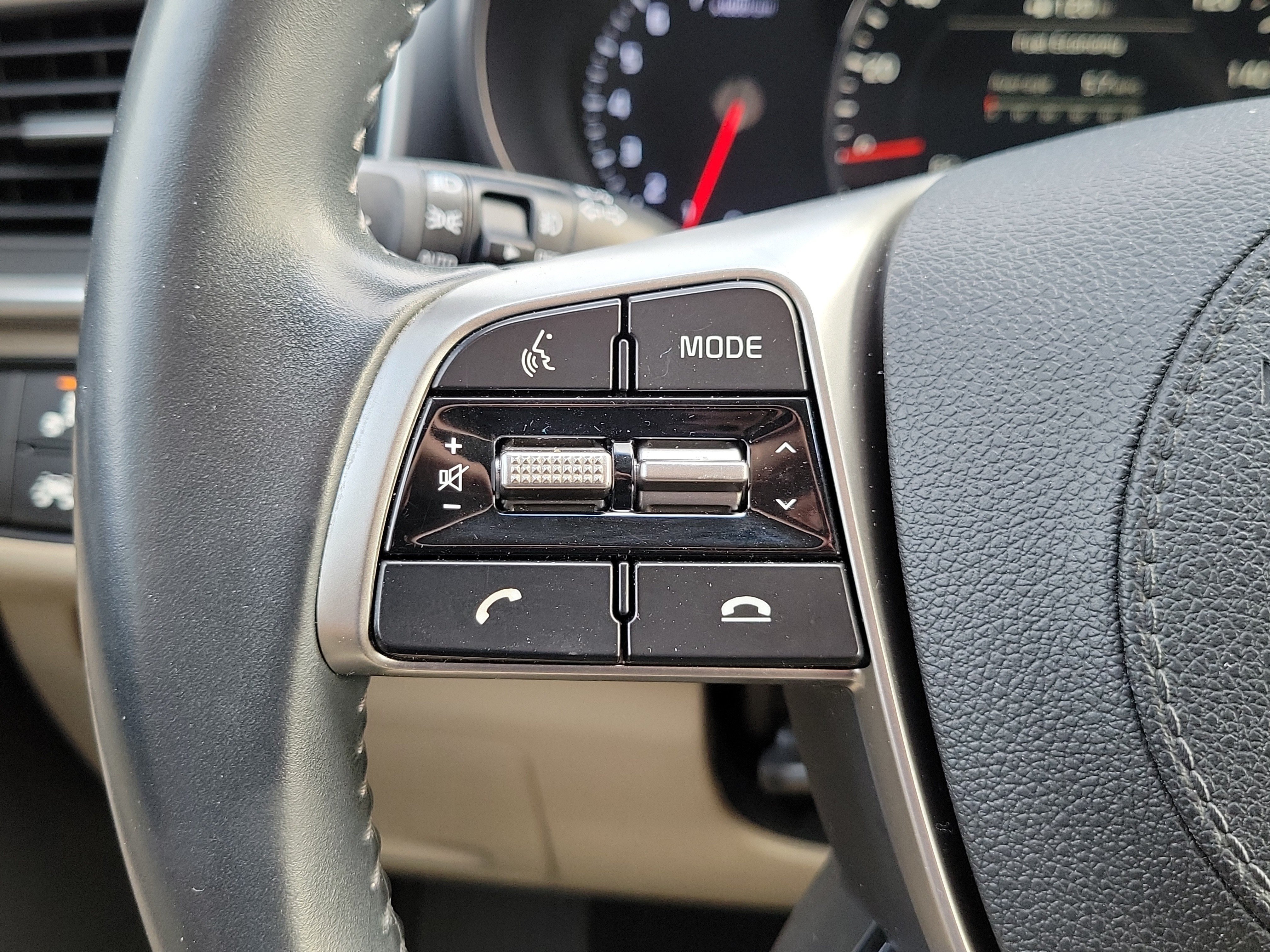 Used 2019 Kia Sorento EX AWD/4WD image 29