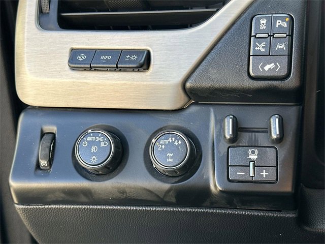 Used 2020 GMC Yukon XL Denali w/ Open Road Package image 16