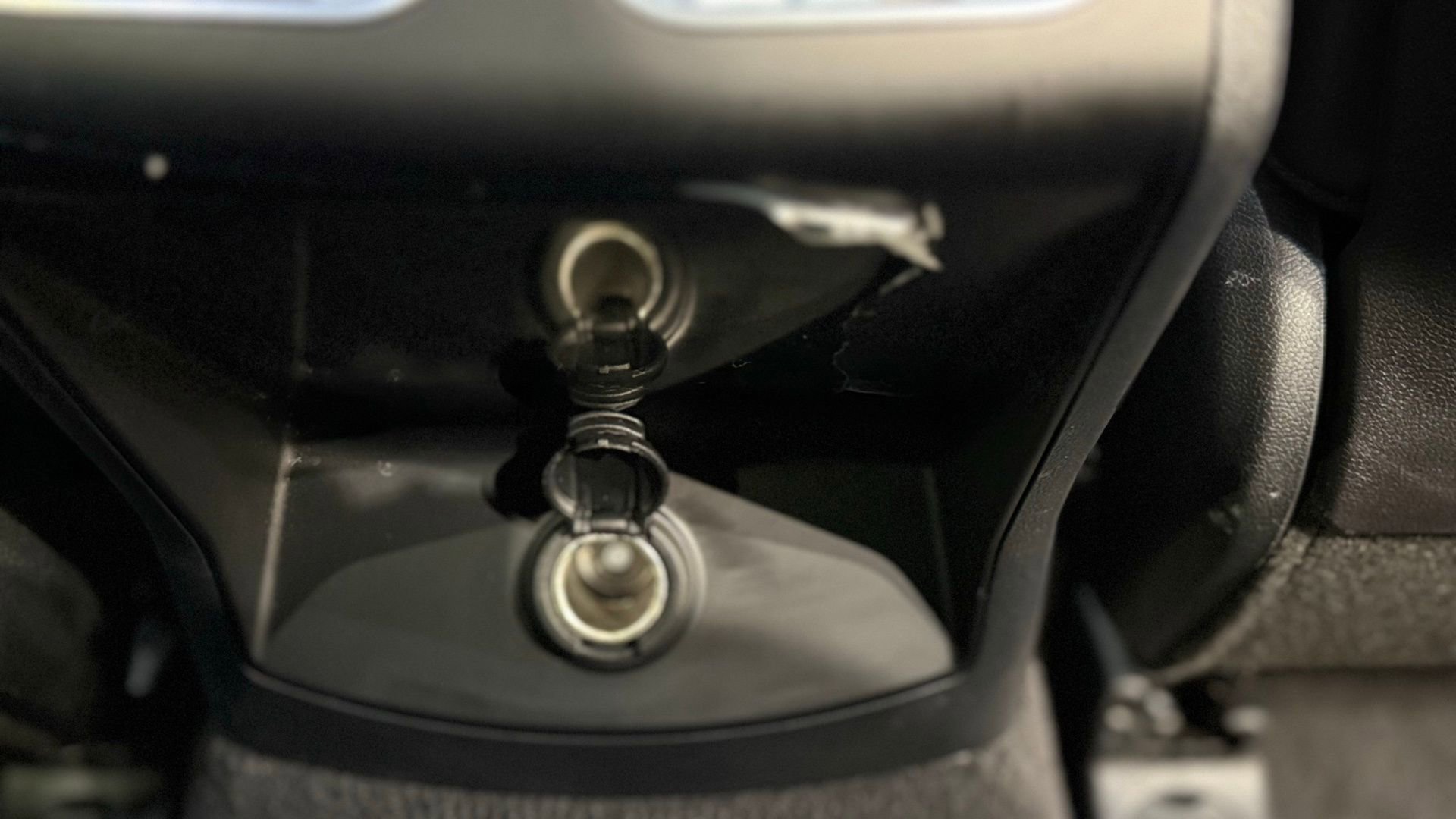 Used 2024 Kia Sorento S w/ Panoramic Sunroof Package image 92