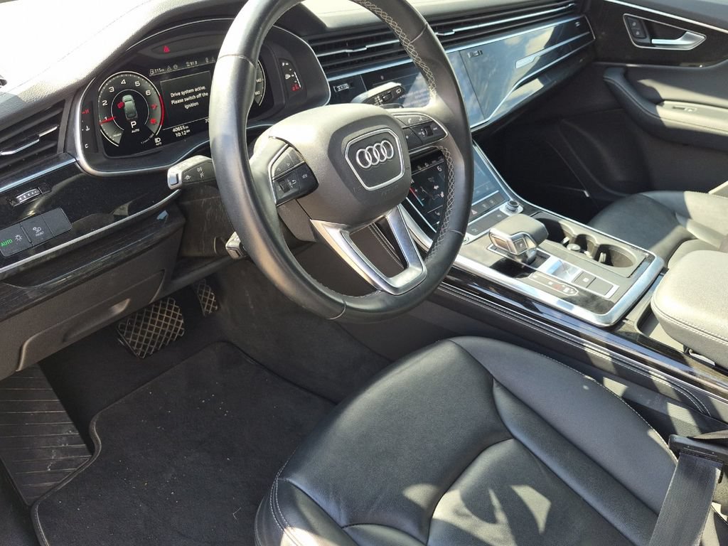 Used 2025 Audi Q7 3.0T Premium Plus AWD/4WD image 10