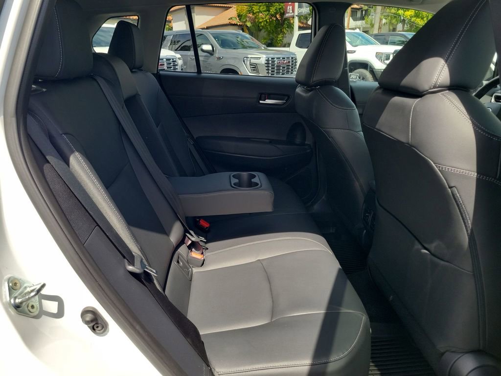 Used 2024 Toyota Corolla Cross XLE w/ Convenience Package FWD image 26