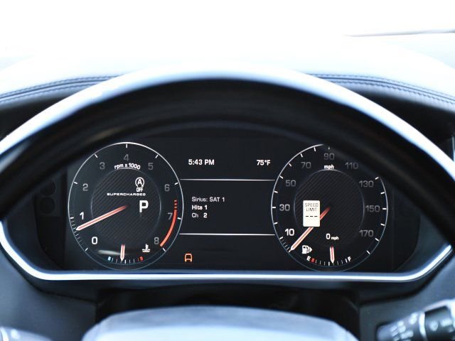 Used 2014 Land Rover Range Rover Long Wheelbase Autobiography image 23