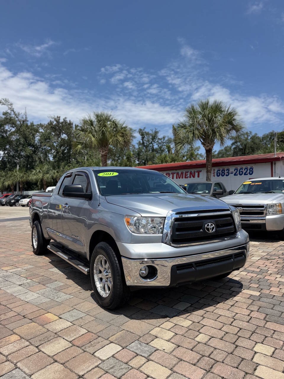 Used 2011 Toyota Tundra 2WD Double Cab w/ Tow Pkg image 2