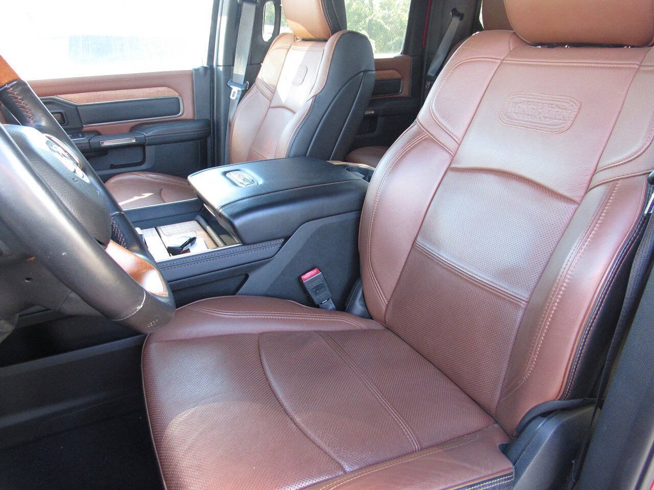 Used 2020 RAM 2500 Limited AWD/4WD image 20