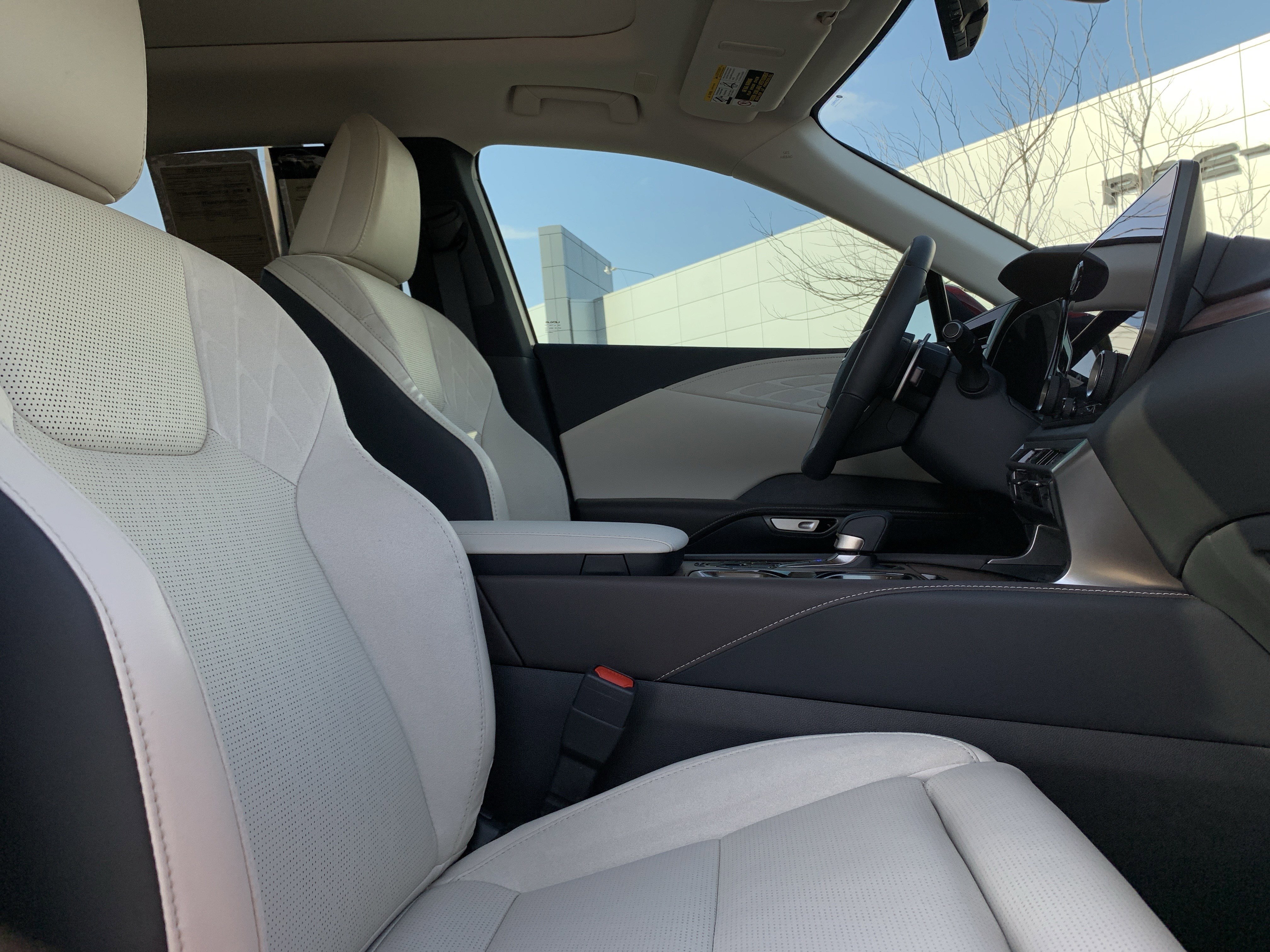 Certified 2026 Lexus RX 350 AWD image 35