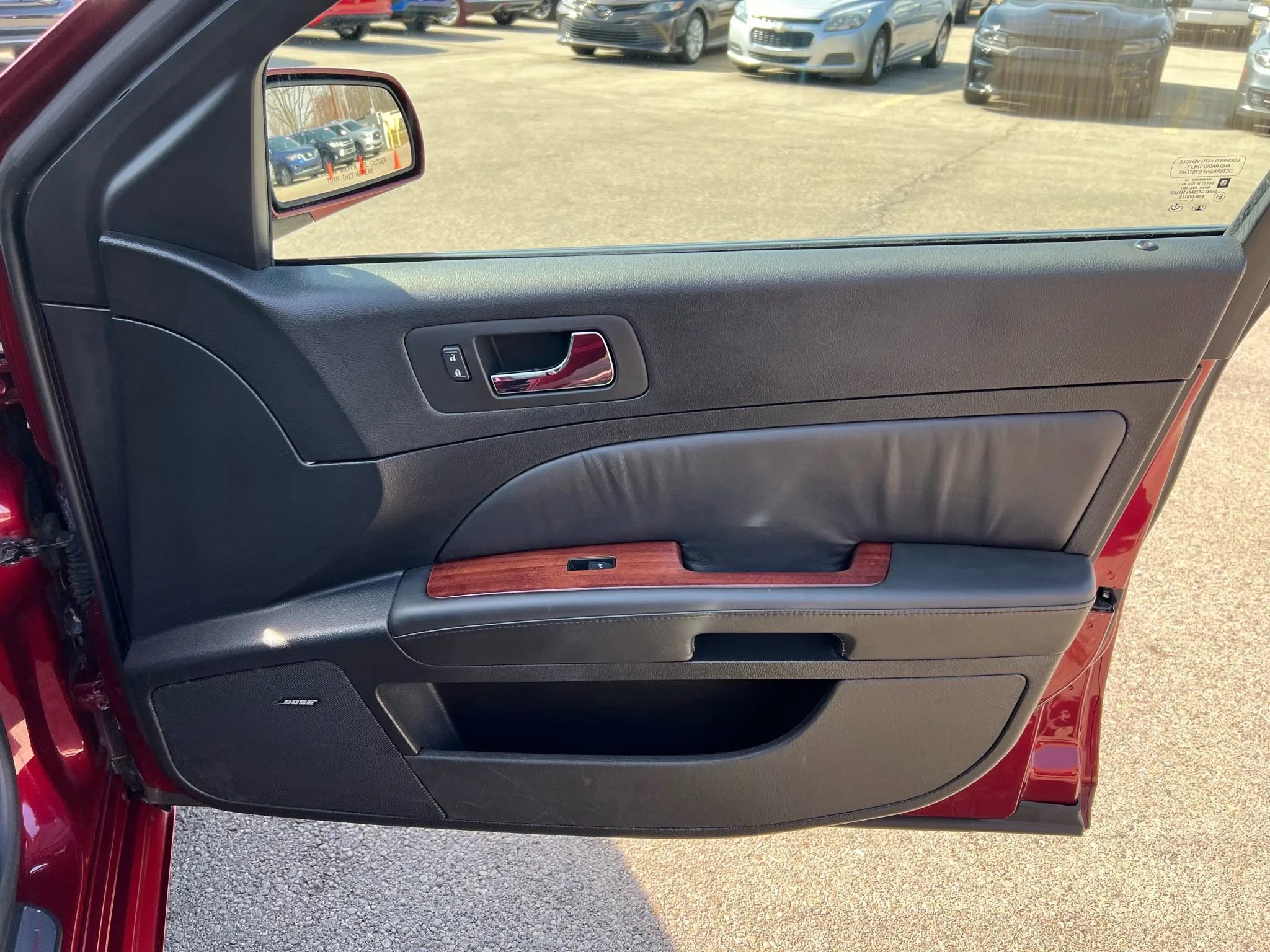 Used 2006 Cadillac STS w/ Preferred Equipment Group image 21