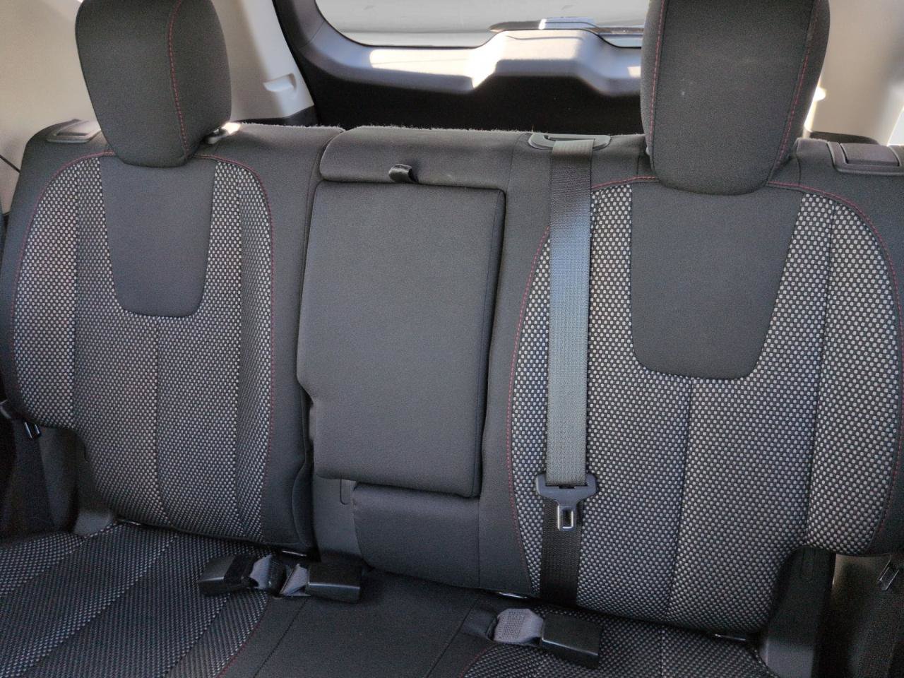 Used 2012 Chevrolet Equinox LT w/ Driver Convenience Package FWD image 26