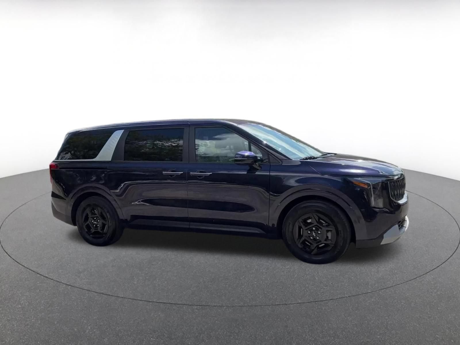 Used 2026 Kia Carnival FWD video 2