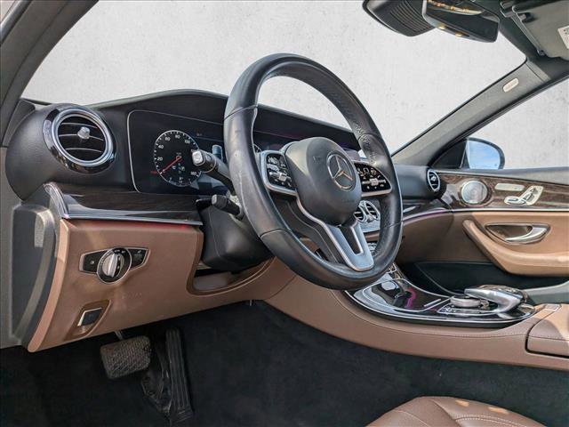 Used 2019 Mercedes-Benz E 300 4MATIC image 10