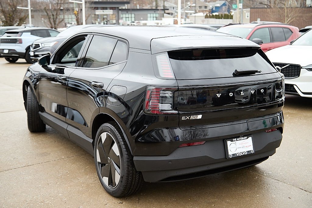 New 2026 Volvo EX30 Plus image 4