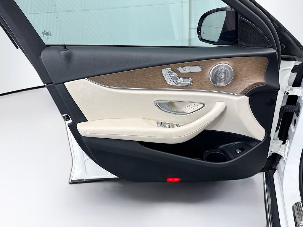 Used 2022 Mercedes-Benz E 450 4MATIC All-Terrain Wagon image 23