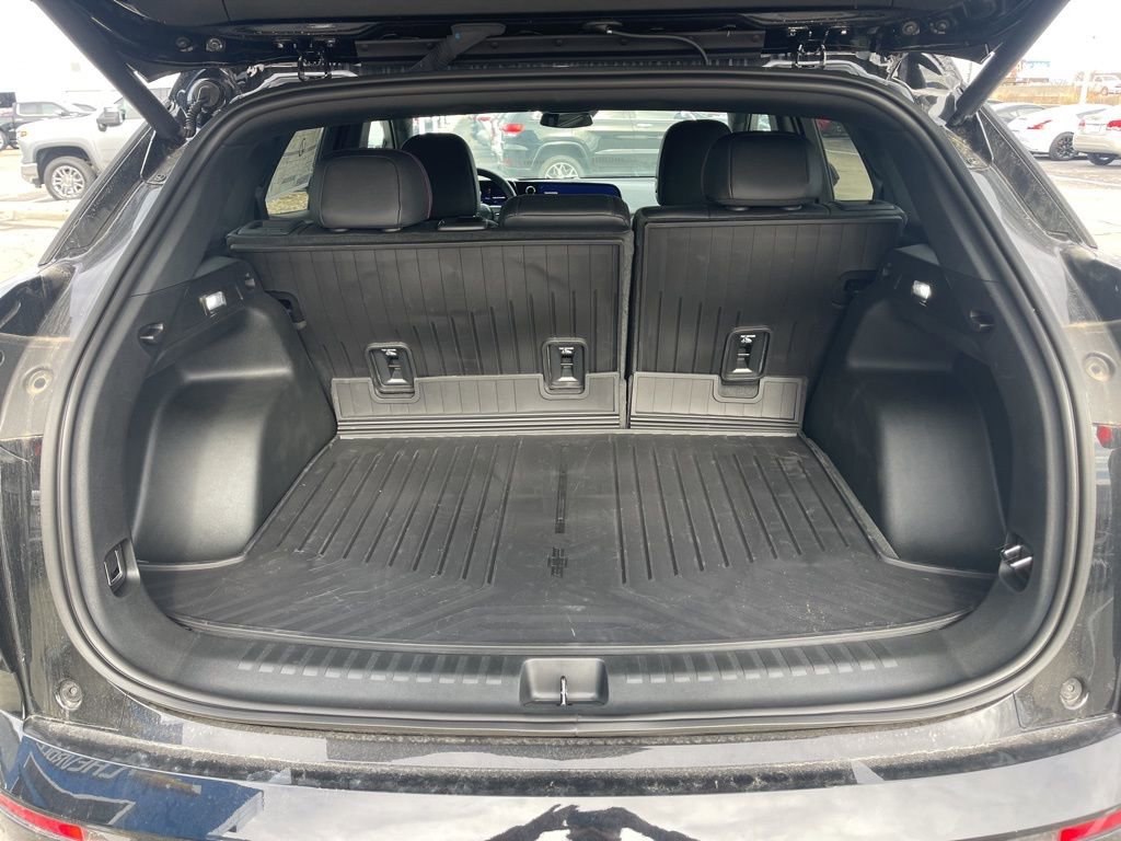 New 2025 Chevrolet Blazer EV RS image 12