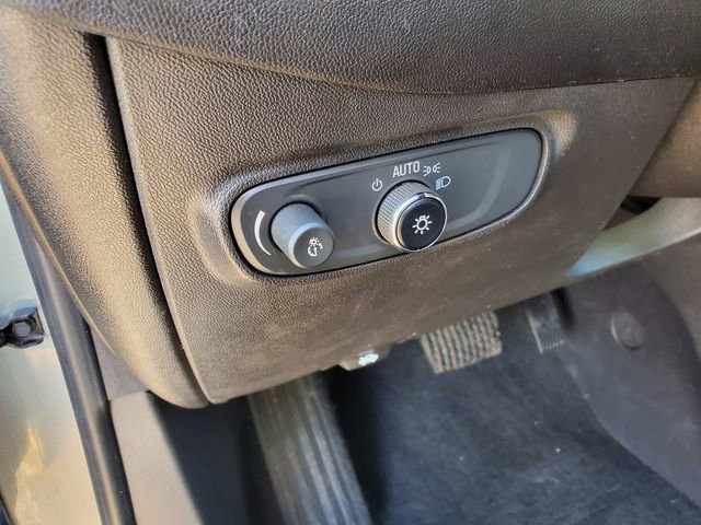 Certified 2023 Chevrolet Equinox LT image 24