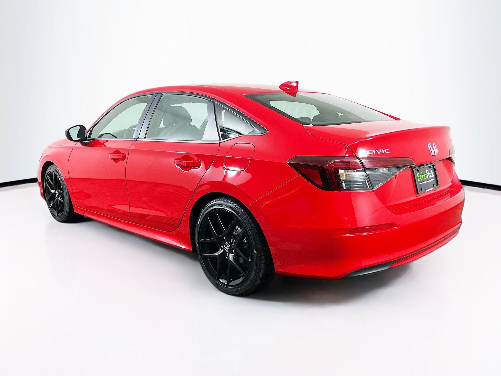 Used 2025 Honda Civic Sport image 5