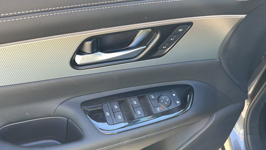 New 2026 Nissan Murano SL image 18