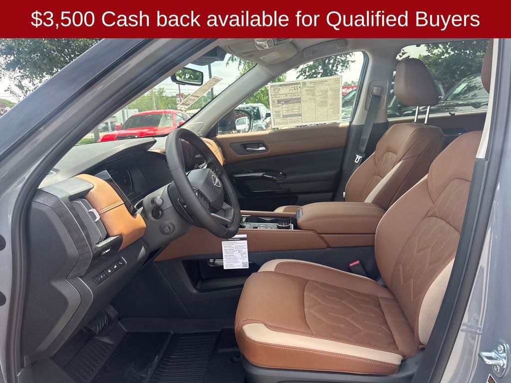 New 2026 Nissan Pathfinder Platinum AWD/4WD image 10