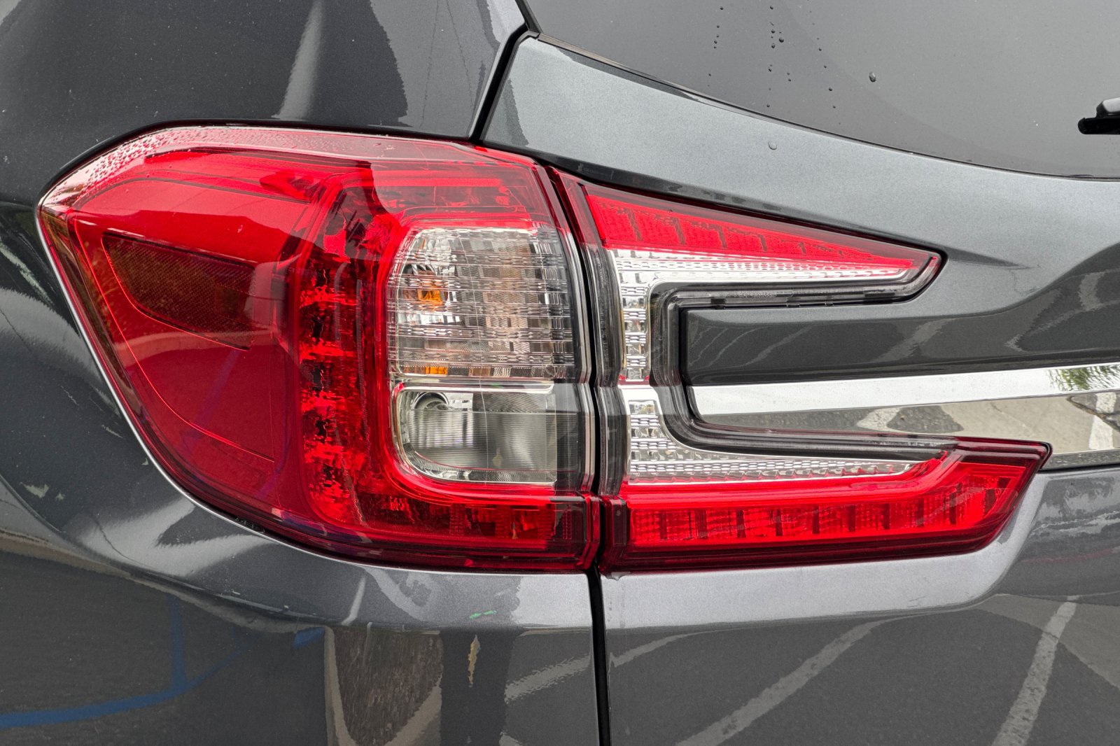 Used 2025 Subaru Ascent Limited AWD/4WD image 28