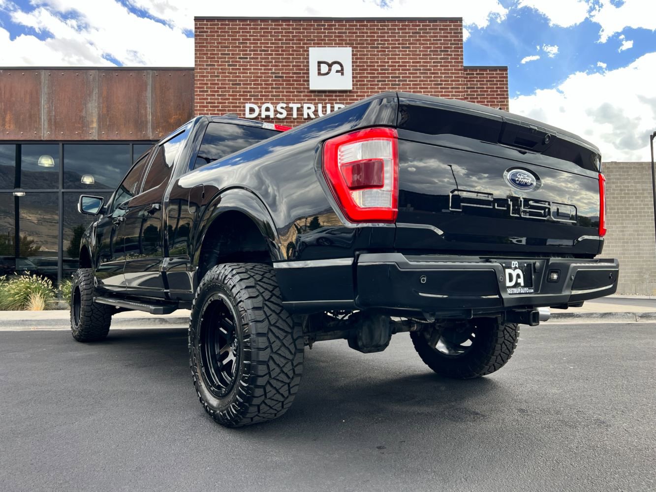 Used 2021 Ford F150 Lariat image 4