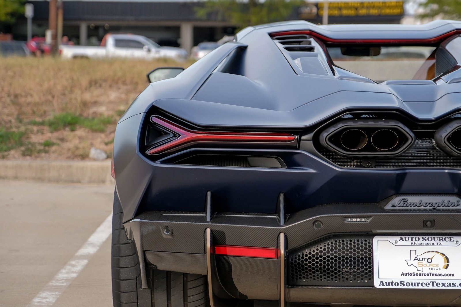 Used 2025 Lamborghini Revuelto image 53