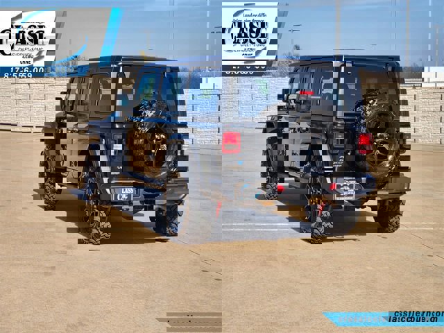 Used 2025 Jeep Wrangler Willys image 7