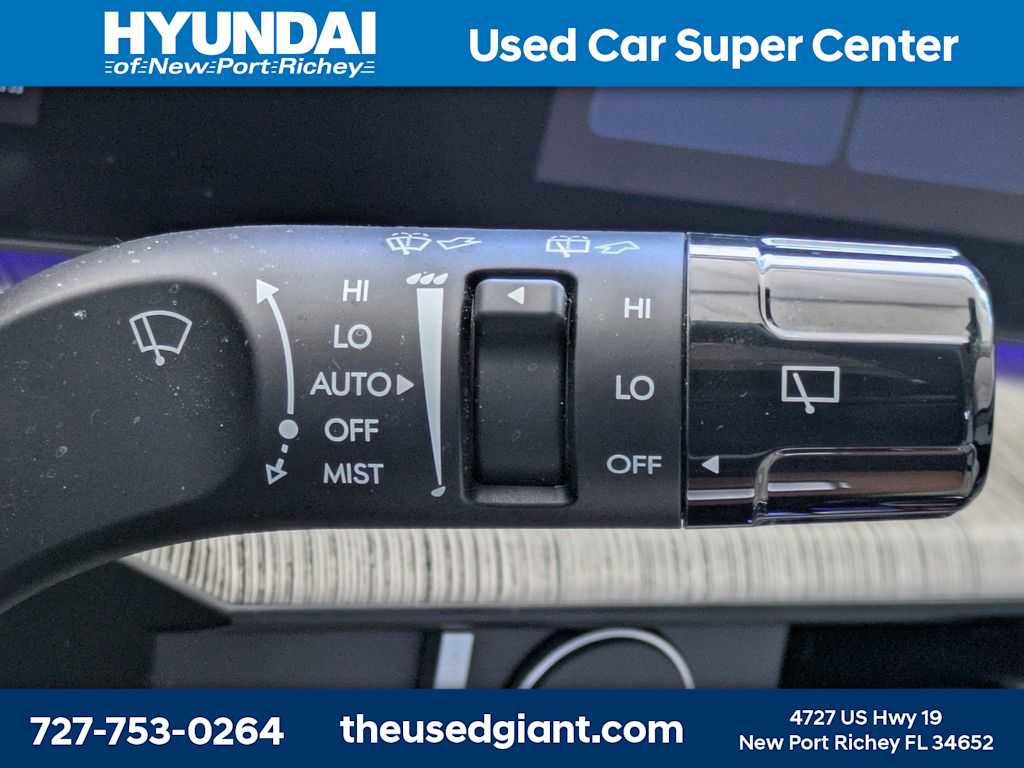 Used 2025 Hyundai Santa Fe Calligraphy FWD image 43