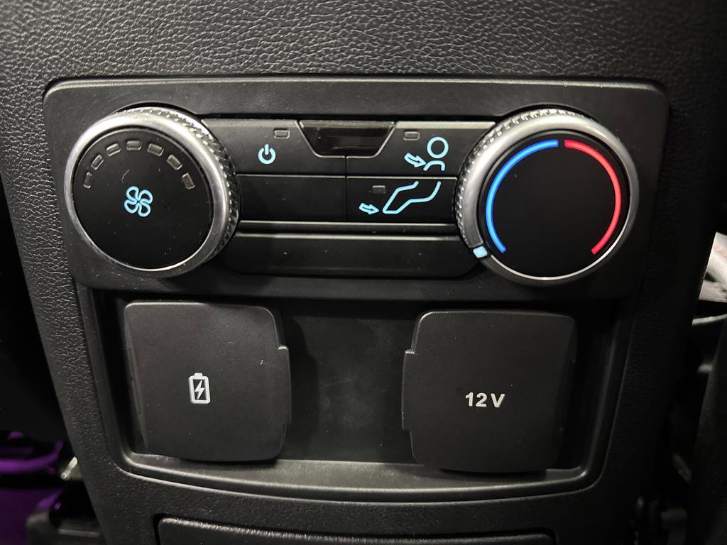 Used 2023 Ford Explorer ST-Line image 34