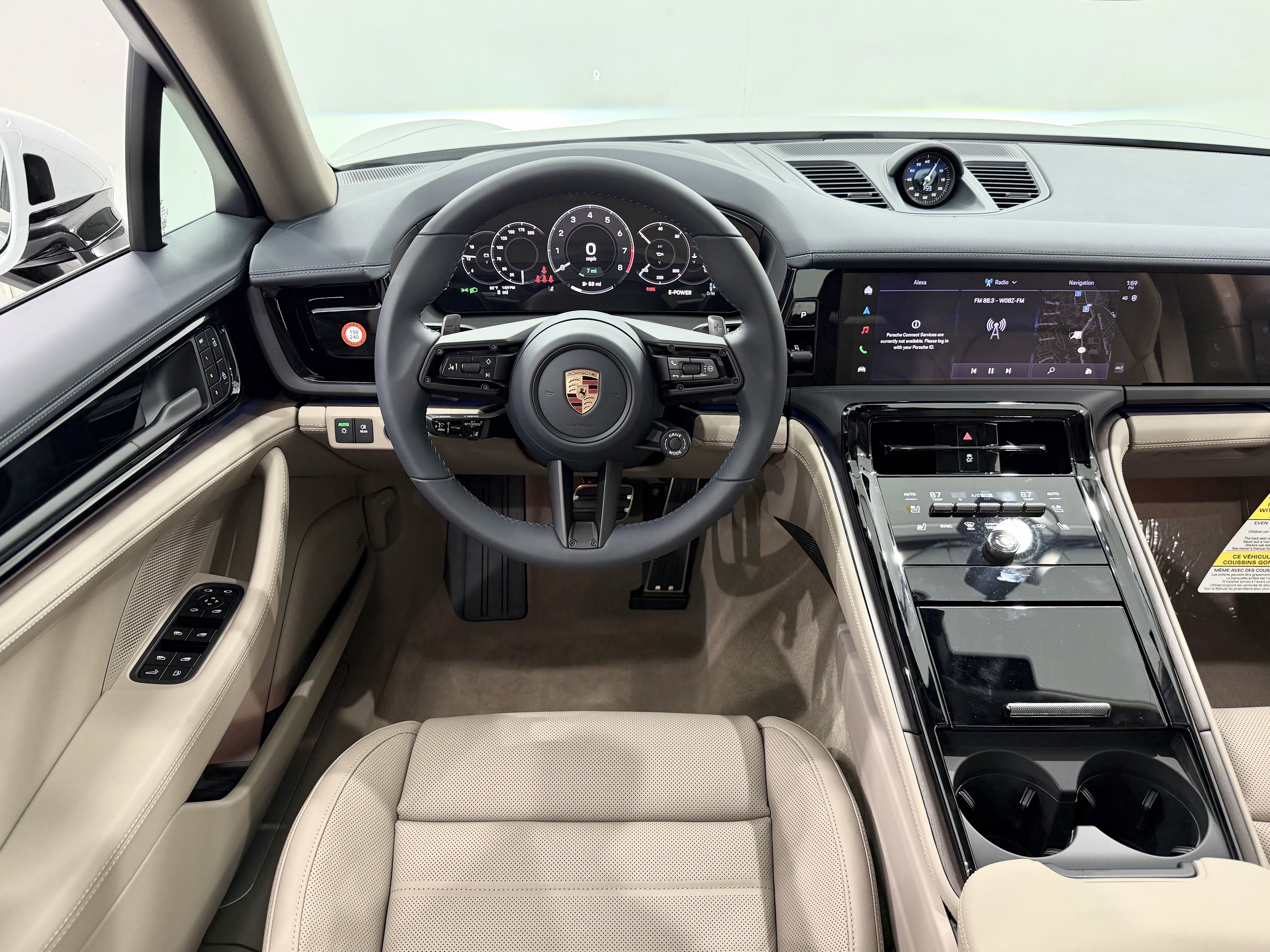 New 2026 Porsche Panamera 4 image 25