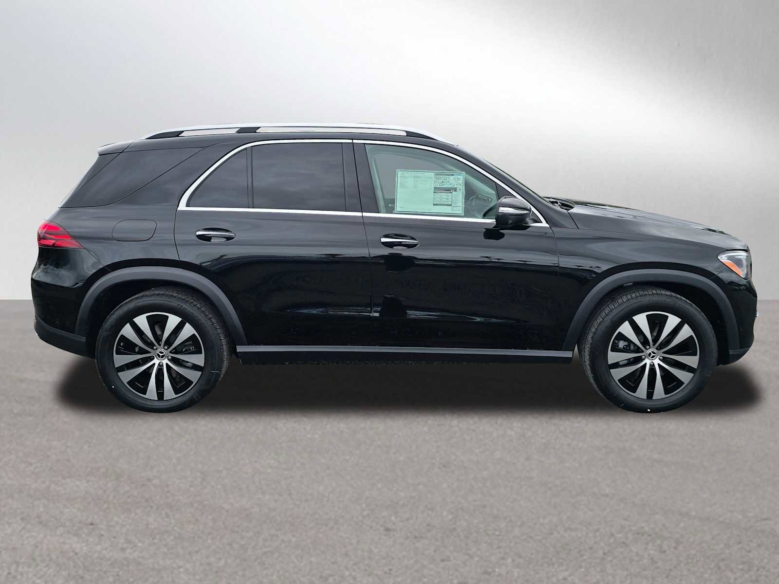 New 2026 Mercedes-Benz GLE 450e 4MATIC image 2