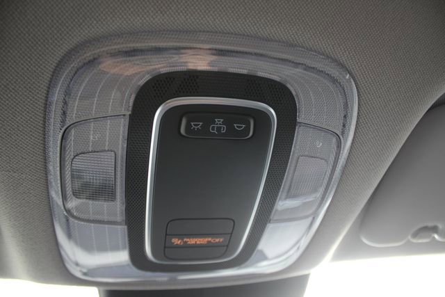 Used 2024 Hyundai Elantra SE image 11