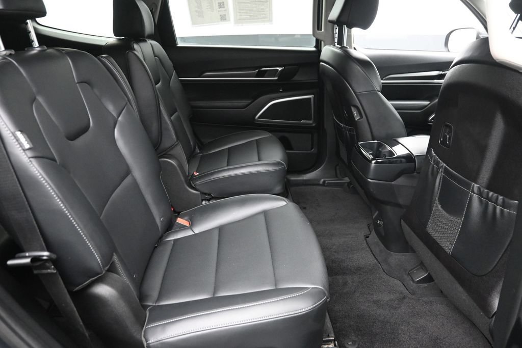 Used 2024 Kia Telluride S AWD/4WD image 10