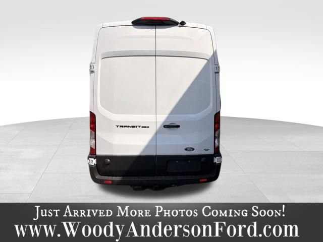 Used 2026 Ford Transit 350 148 High Roof Extended w/ Load Area Protection Package RWD image 5