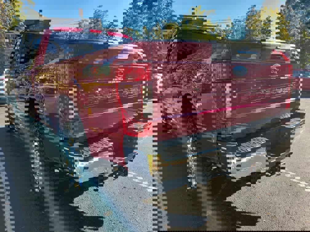 Used 2022 Ford F250 Lariat w/ Chrome Package image 6