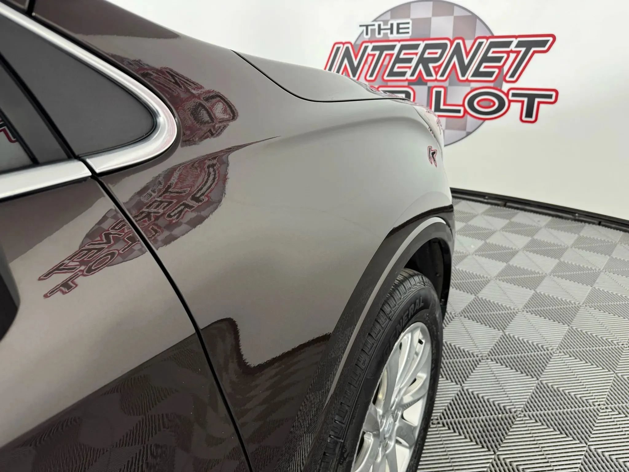 Used 2020 Buick Envision Essence AWD/4WD image 31