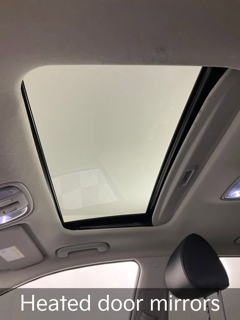 Used 2019 Kia Niro EX Premium w/ Cold Weather Package 1.0 image 24