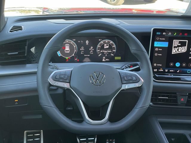 New 2026 Volkswagen Tiguan SE R-Line FWD image 7